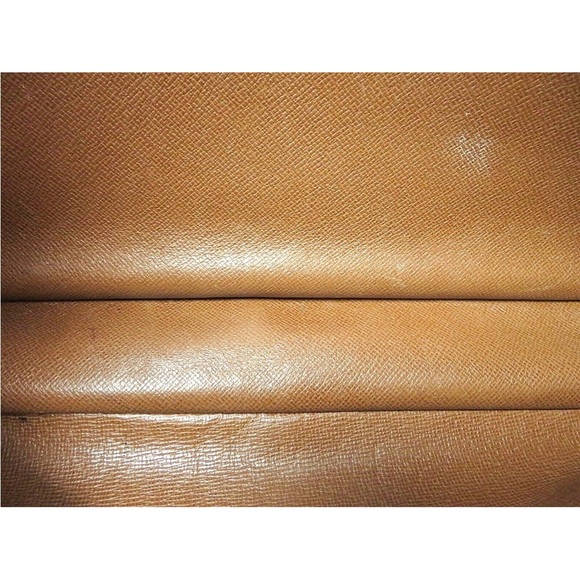 Louis Vuitton Men's Brown Monogram Messenger Bag - Picture 12 of 16